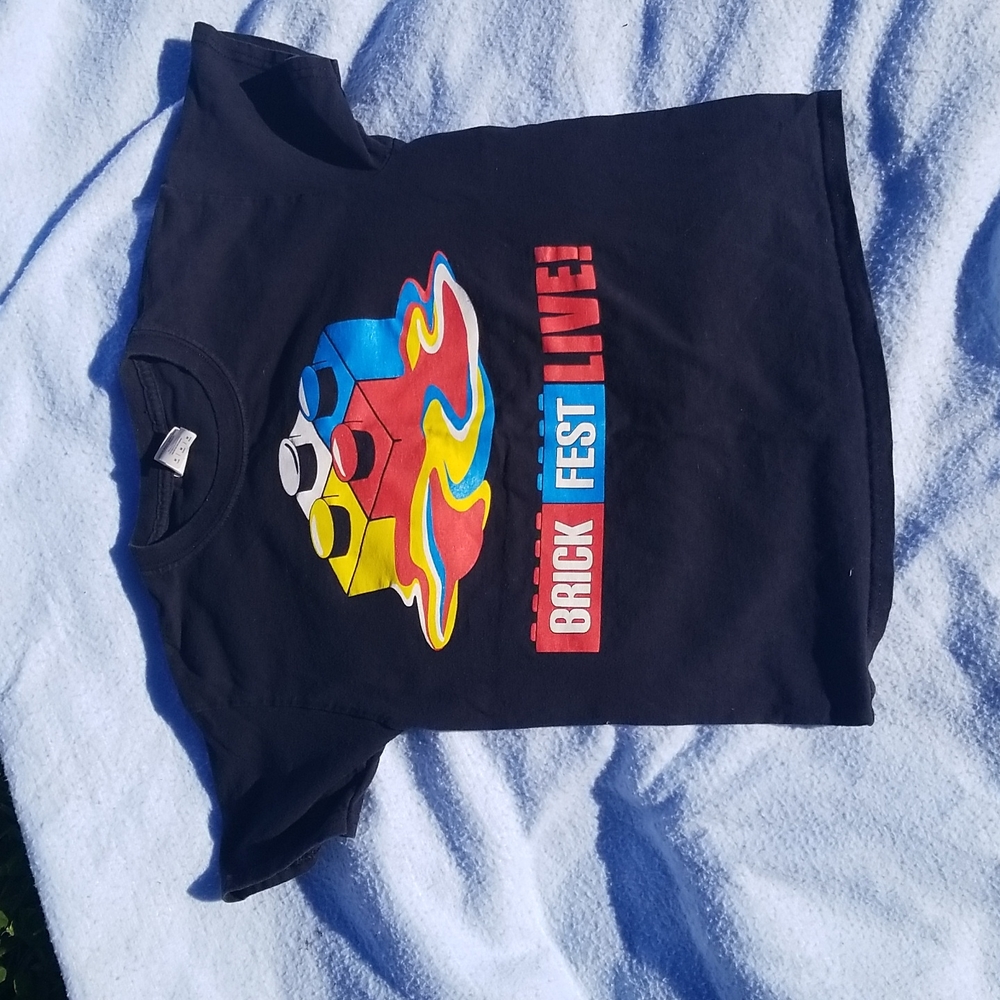 Lot of 3 Boys MOJANG Minecraft LEGO shirts